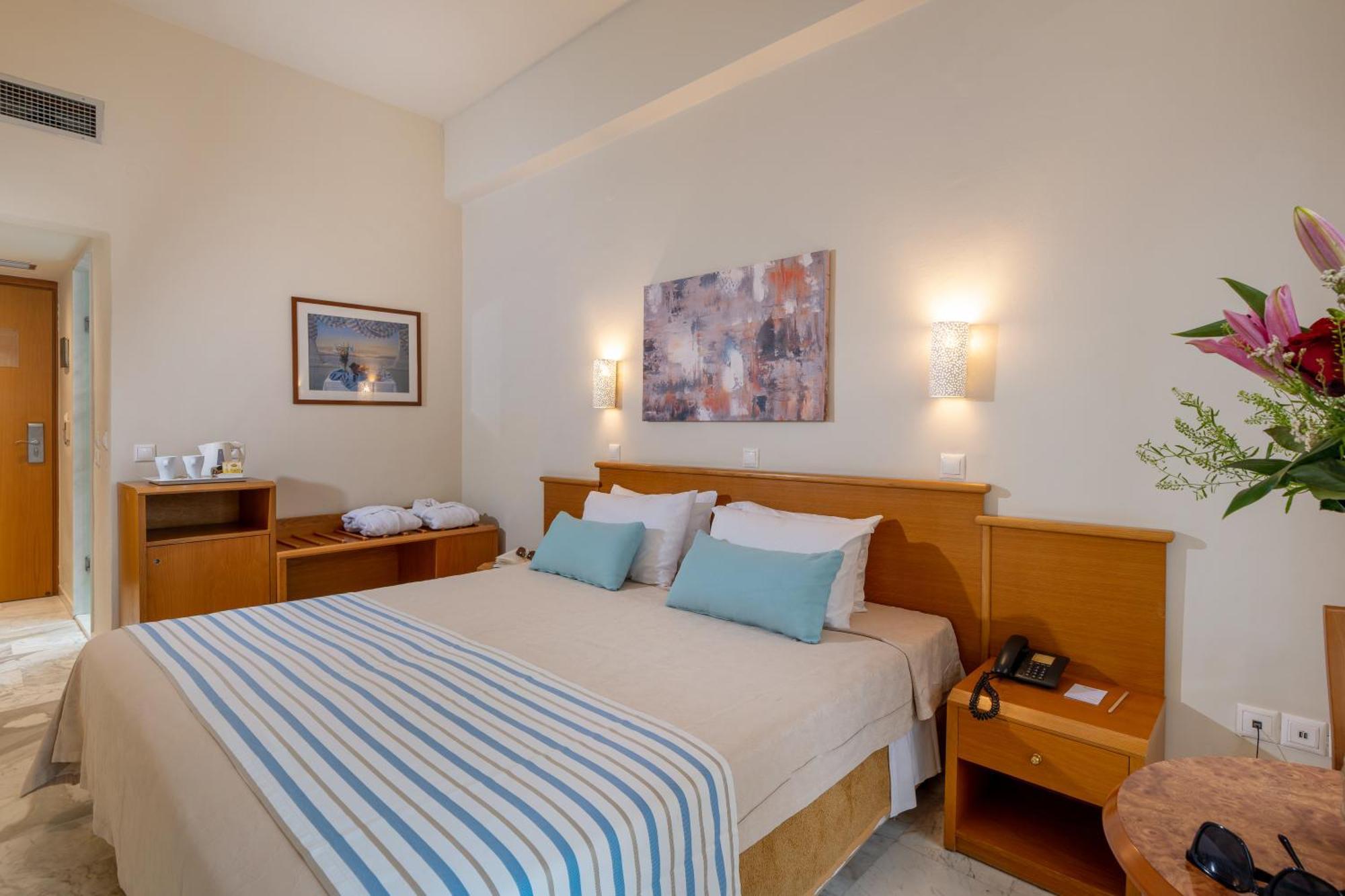 Minos Hotel ريثيمنو المظهر الخارجي الصورة
