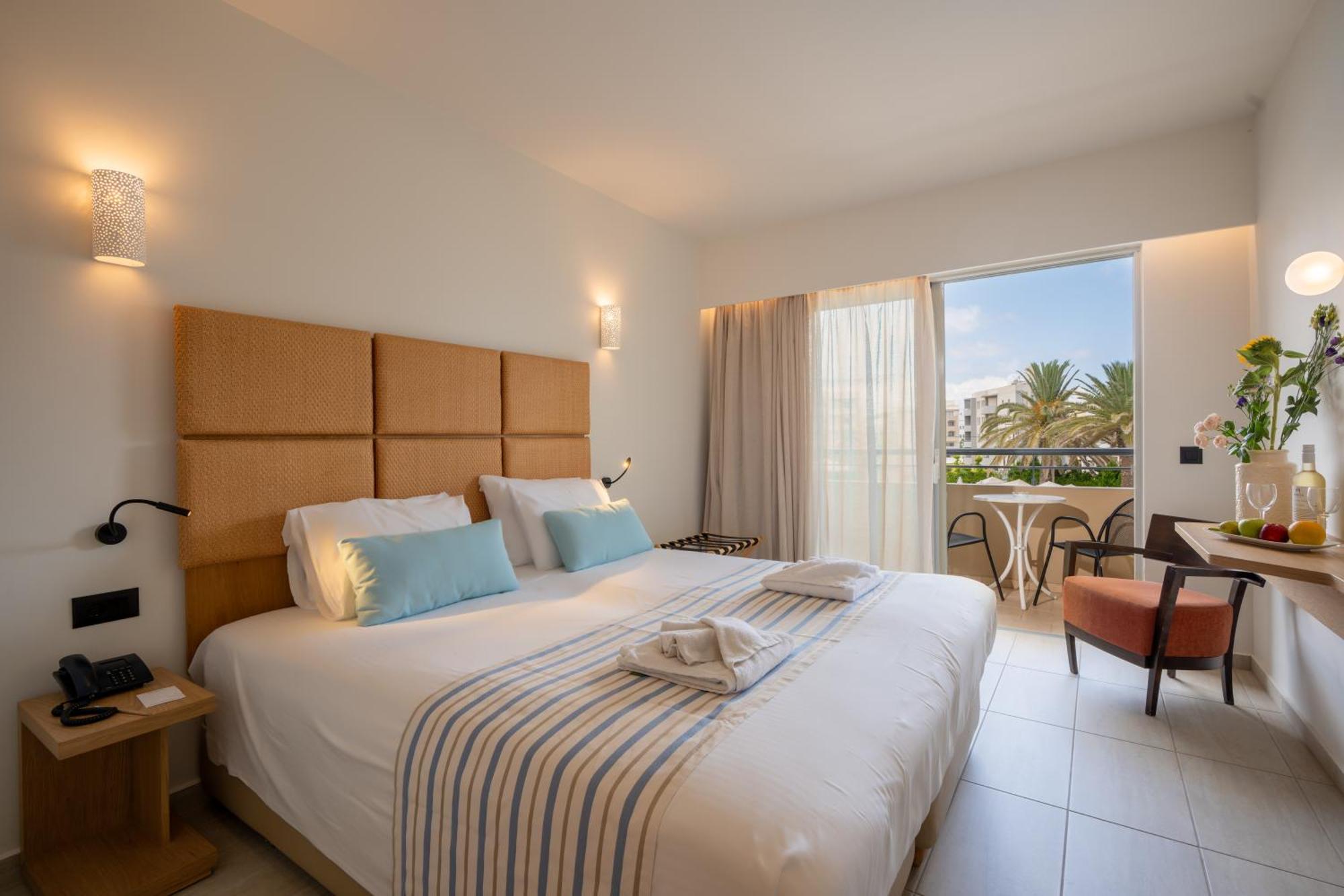 Minos Hotel ريثيمنو المظهر الخارجي الصورة